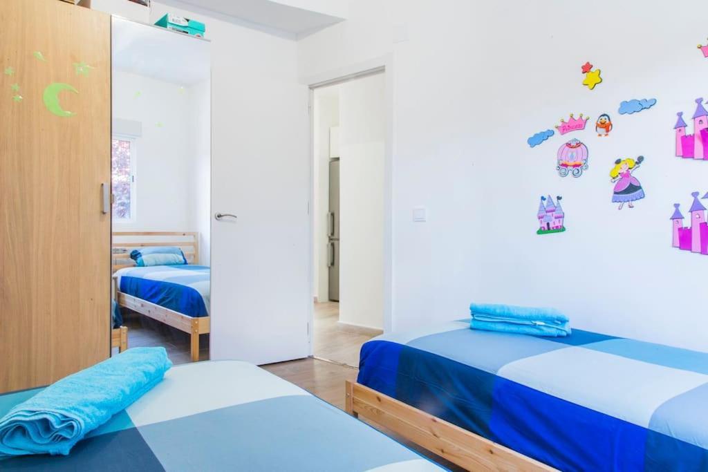 Centrico Apartamento Bien Ubicado Para 5, 3 Hab Alcobendas Luaran gambar