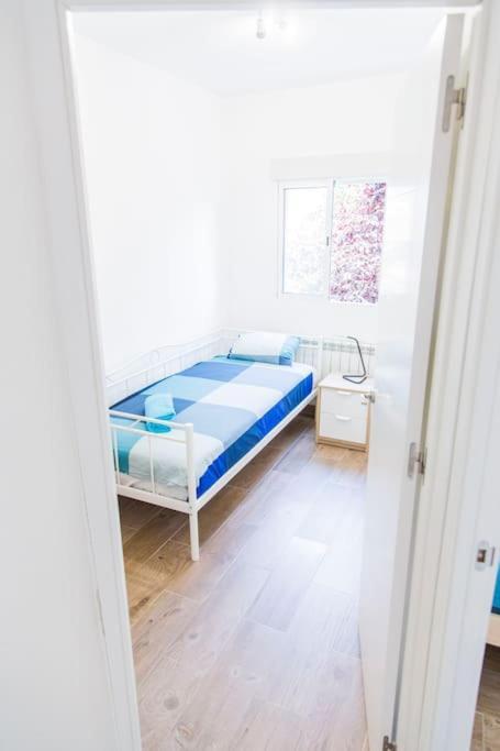 Centrico Apartamento Bien Ubicado Para 5, 3 Hab Alcobendas Luaran gambar